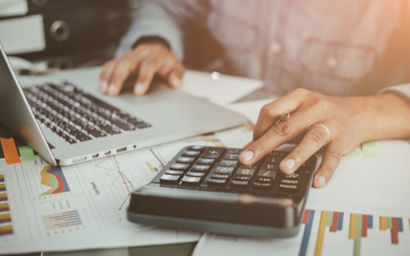 5 dicas para melhorar o controle financeiro empresarial e alavancar o negócio